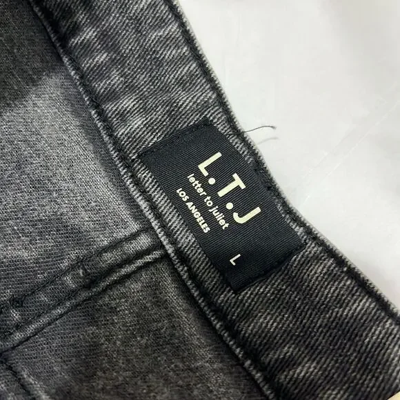 L.T.J. Letter To Juliet raw hem cutoff washed black denim jean shorts Large NWT - Picture 12 of 14